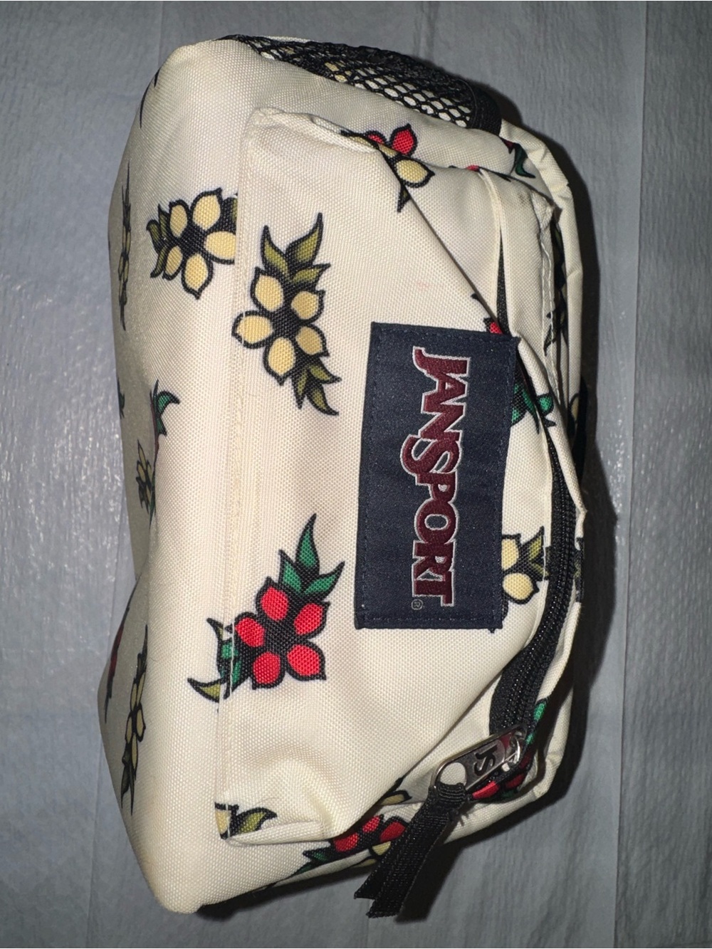 Jansport Cream Lunch Box Floral Red & Yellow Accents